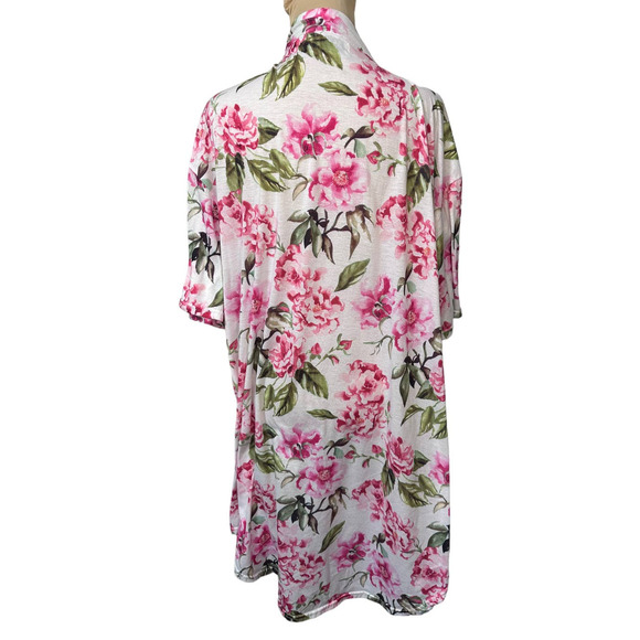 Show Me Your MuMu Brie Rose Floral Robe, OS (NO BELT) - Picture 4 of 6